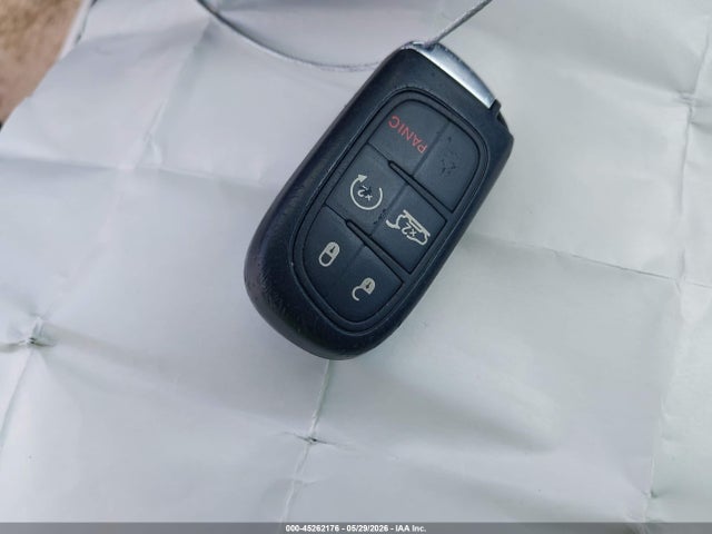 Продаж на аукціоні авто 2015 Jeep Cherokee Limited, vin: 1C4PJLDSXFW542107, номер лоту: 45262176