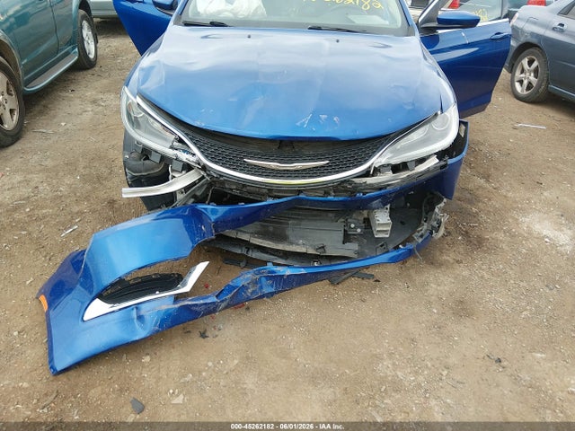 45262182 :رقم المزاد ، 1C3CCCAB1FN670517 vin ، 2015 Chrysler 200 Limited مزاد بيع