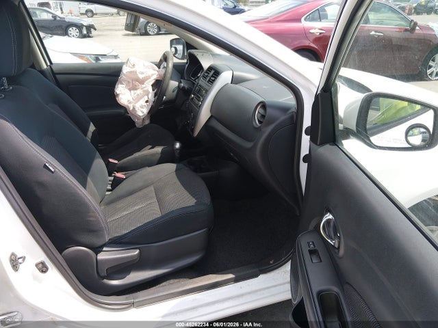 Продажа на аукционе авто 2016 Nissan Versa 1.6 S/1.6 S+/1.6 Sl/1.6 Sv, vin: 3N1CN7AP5GL886741, номер лота: 45262234
