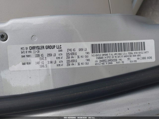 45262260 :رقم المزاد ، 2A4RR5D19AR503590 vin ، 2010 Chrysler Town & Country Touring مزاد بيع