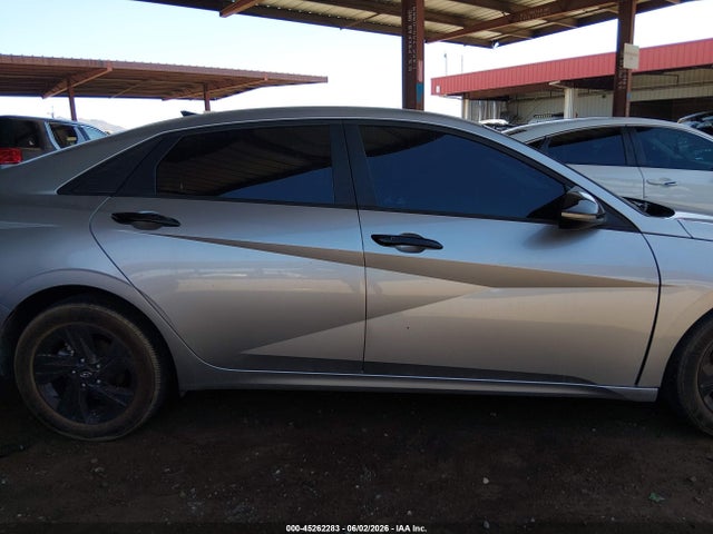 Hyundai ELANTRA SEL 2021 5NPLS4AG1MH023824 Image 13