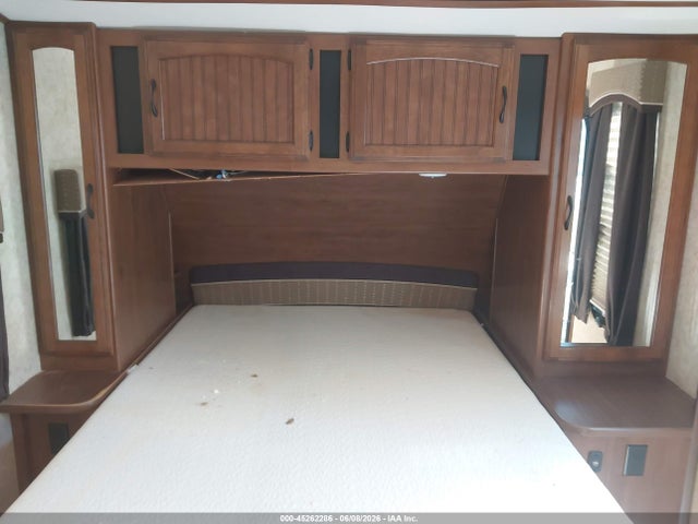 Продажа на аукционе авто 2016 Jayco White Hawk 27dsrl Travel Trailer, vin: 1UJBJ0BPXG14B0157, номер лота: 45262286