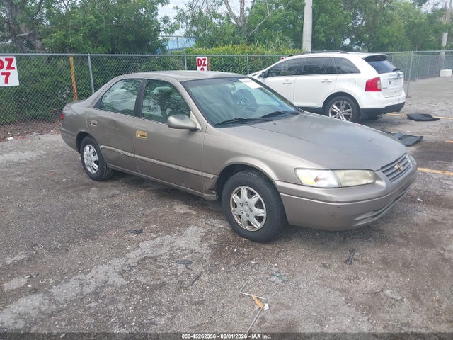 Продажа на аукционе авто 1999 Toyota Camry Le, vin: 4T1BG22K9XU483775, номер лота: 45262356