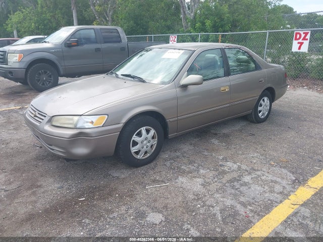 Продаж на аукціоні авто 1999 Toyota Camry Le, vin: 4T1BG22K9XU483775, номер лоту: 45262356
