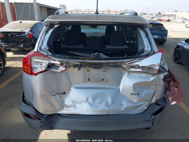 Toyota Rav4 Xle 2015 JTMWFREV5FJ056729 Image 16