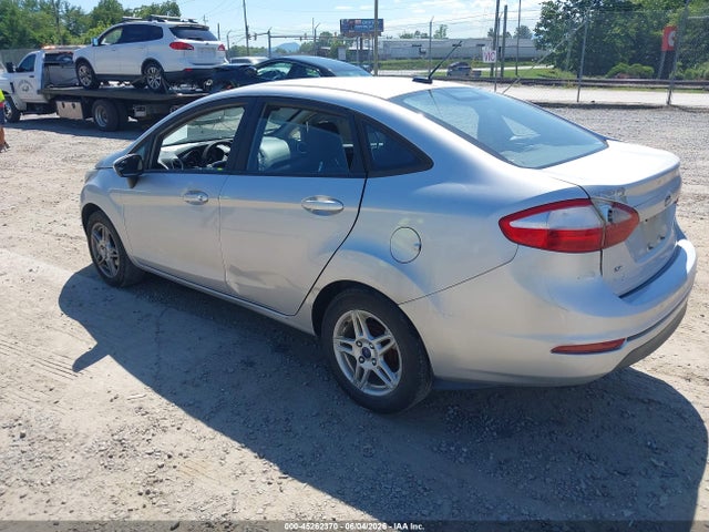 2017 Ford Fiesta Se მანქანა იყიდება აუქციონზე, vin: 3FADP4BJ7HM123612, აუქციონის ნომერი: 45262370