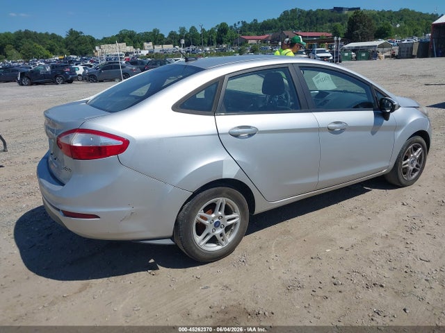 2017 Ford Fiesta Se მანქანა იყიდება აუქციონზე, vin: 3FADP4BJ7HM123612, აუქციონის ნომერი: 45262370