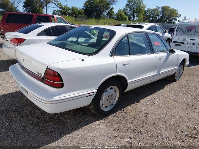 45262398 :رقم المزاد ، 1G3HY52L3RH320914 vin ، 1994 Oldsmobile 88 Royale Ls مزاد بيع