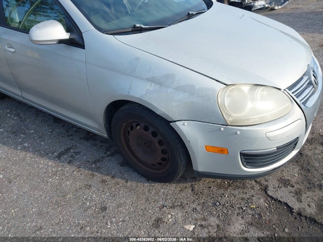 Продажа на аукционе авто 2010 Volkswagen Jetta S, vin: 3VWJZ7AJ7AM041831, номер лота: 45262402