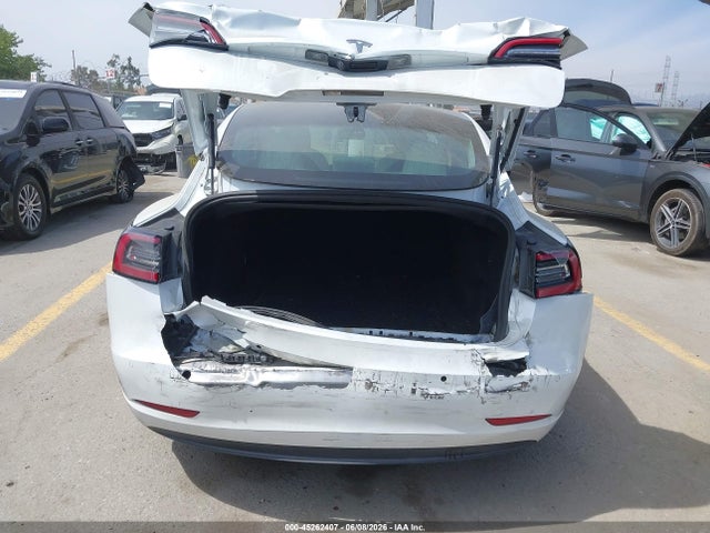 45262407 :رقم المزاد ، 5YJ3E1EAXLF515678 vin ، 2020 Tesla Model 3 Standard Range Plus Rear-wheel Drive/standard Range Rear-wheel Drive مزاد بيع