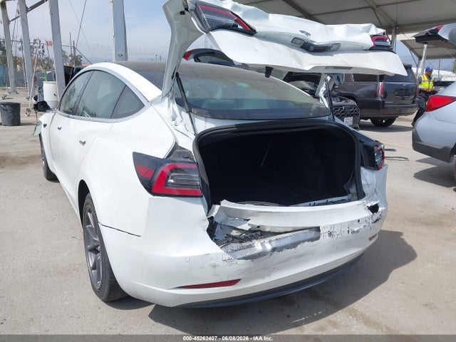 45262407 :رقم المزاد ، 5YJ3E1EAXLF515678 vin ، 2020 Tesla Model 3 Standard Range Plus Rear-wheel Drive/standard Range Rear-wheel Drive مزاد بيع