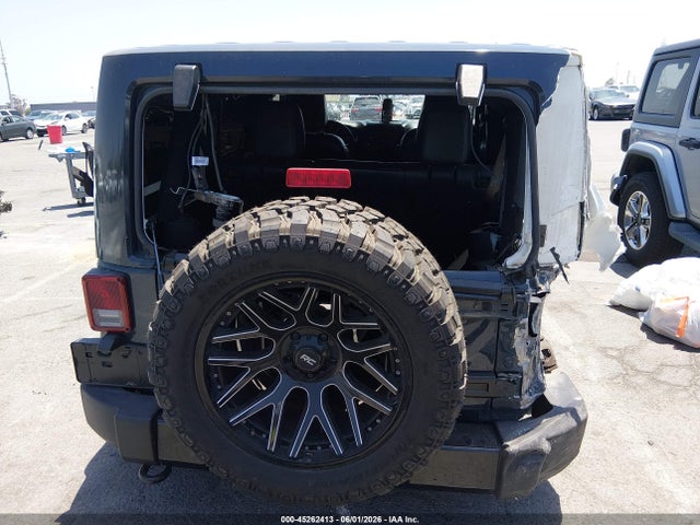 1C4HJWEG7HL674987 Jeep Wrangler Unlimited Smoky Mountain 4x4