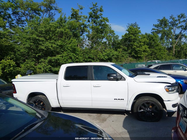 2021 Ram 1500 Laramie  4x4 5'7 Box მანქანა იყიდება აუქციონზე, vin: 1C6SRFJT1MN615652, აუქციონის ნომერი: 45262417