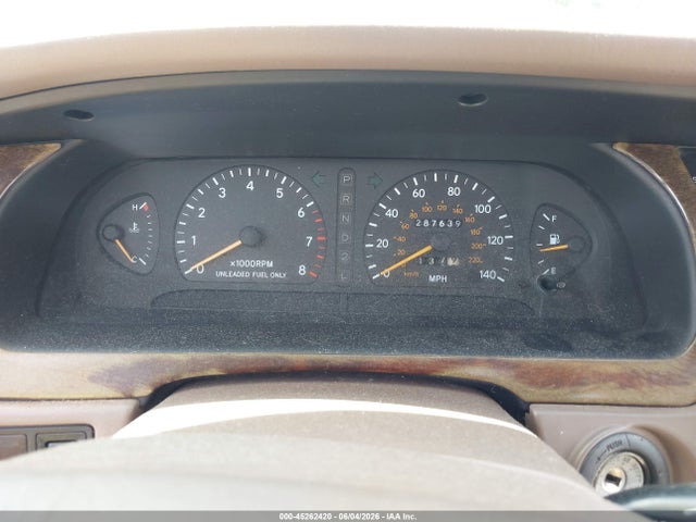45262420 :رقم المزاد ، 4T1BF12B5VU176162 vin ، 1997 Toyota Avalon Xls مزاد بيع