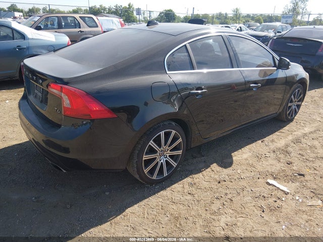 45262469 :رقم المزاد ، YV149MFM9G1400775 vin ، 2016 Volvo S60 T6 Drive-e Platinum مزاد بيع