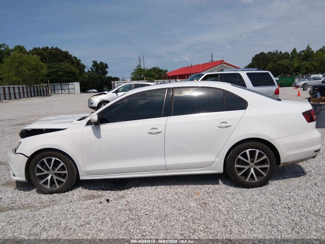 3VWB67AJ2HM223542 Volkswagen Jetta 1.4t Se