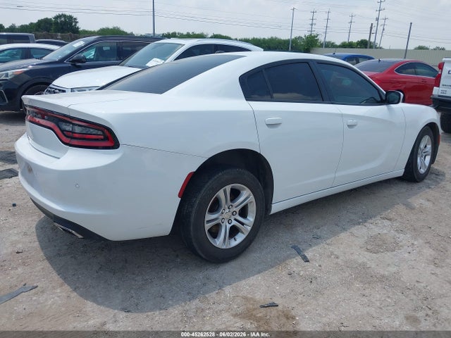 Dodge Charger Sxt Rwd 2022 2C3CDXBG2NH250447 Image 4