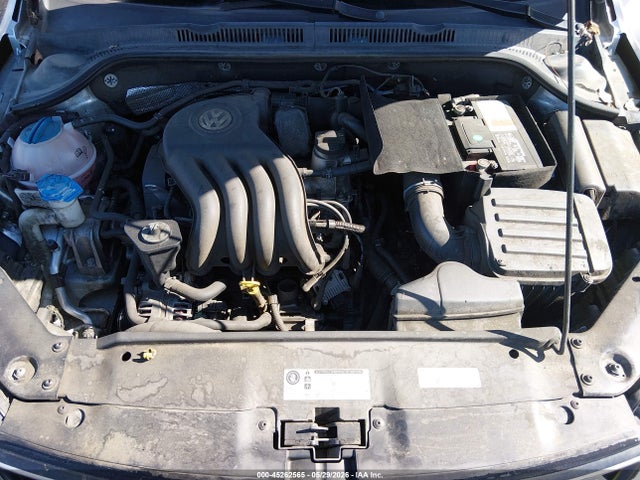 Продаж на аукціоні авто 2015 Volkswagen Jetta 2.0l S, vin: 3VW2K7AJ8FM203272, номер лоту: 45262565