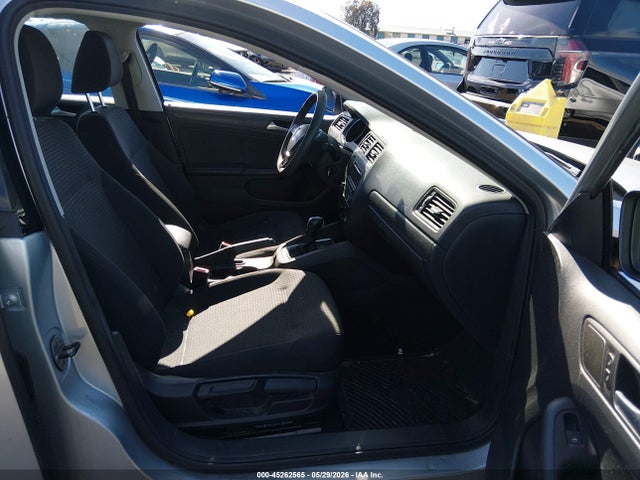 Продаж на аукціоні авто 2015 Volkswagen Jetta 2.0l S, vin: 3VW2K7AJ8FM203272, номер лоту: 45262565