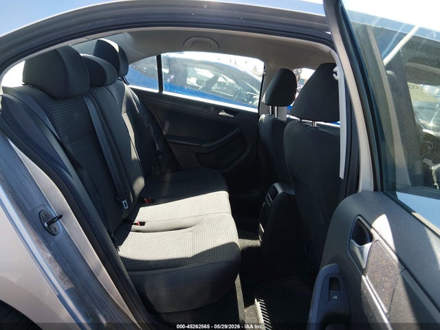 Продаж на аукціоні авто 2015 Volkswagen Jetta 2.0l S, vin: 3VW2K7AJ8FM203272, номер лоту: 45262565
