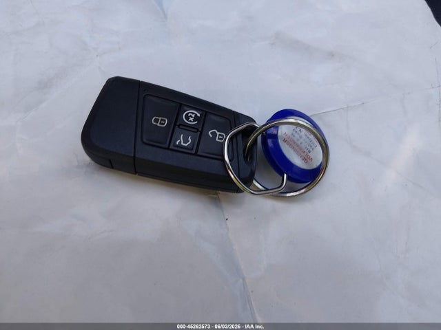 2025 Volkswagen Taos 1.5t Sel მანქანა იყიდება აუქციონზე, vin: 3VV4C7B26SM014129, აუქციონის ნომერი: 45262573