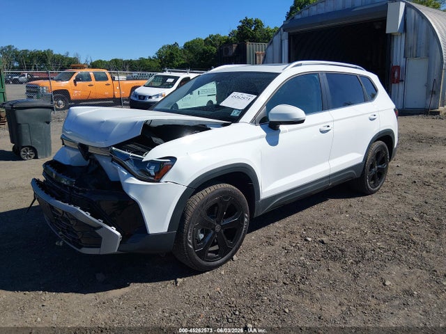 2025 Volkswagen Taos 1.5t Sel მანქანა იყიდება აუქციონზე, vin: 3VV4C7B26SM014129, აუქციონის ნომერი: 45262573