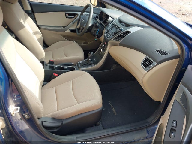 2016 Hyundai Elantra Se მანქანა იყიდება აუქციონზე, vin: 5NPDH4AE9GH792982, აუქციონის ნომერი: 45262590