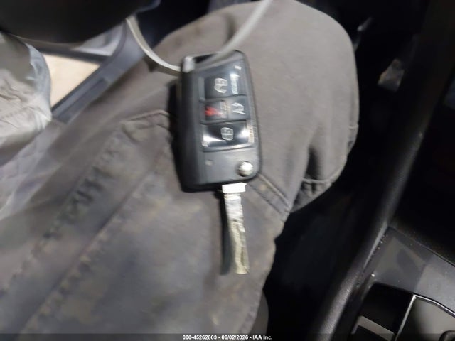 2018 Volkswagen Tiguan 2.0t S მანქანა იყიდება აუქციონზე, vin: 3VV0B7AX2JM066564, აუქციონის ნომერი: 45262603