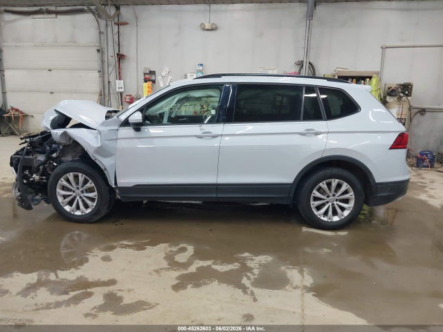 2018 Volkswagen Tiguan 2.0t S მანქანა იყიდება აუქციონზე, vin: 3VV0B7AX2JM066564, აუქციონის ნომერი: 45262603