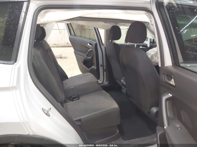 2018 Volkswagen Tiguan 2.0t S მანქანა იყიდება აუქციონზე, vin: 3VV0B7AX2JM066564, აუქციონის ნომერი: 45262603