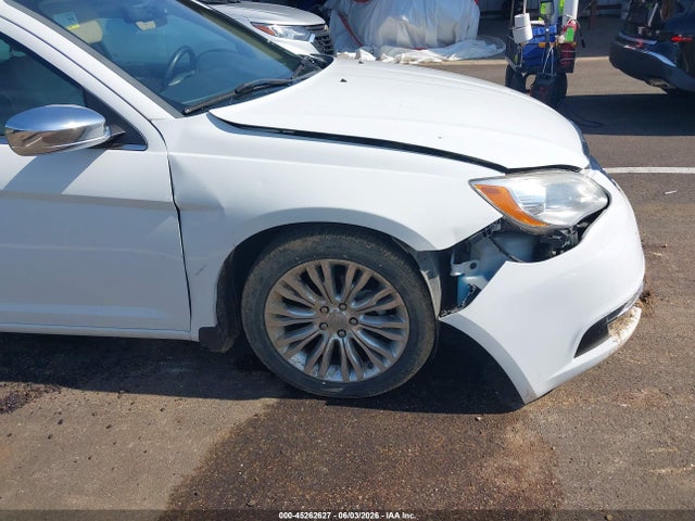 Продаж на аукціоні авто 2012 Chrysler 200 Limited, vin: 1C3CCBCB6CN178830, номер лоту: 45262627