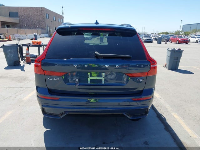 Volvo Xc60 B5 Ultimate Dark Theme 2024 YV4L12RM9R1835630 Image 16