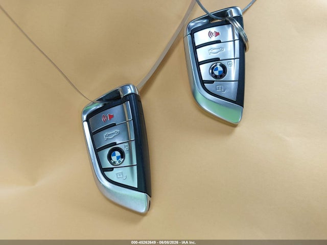 45262649 :رقم المزاد ، WBAJE5C53KWW11339 vin ، 2019 Bmw 540i مزاد بيع