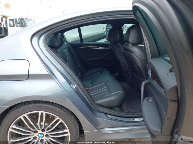 45262649 :رقم المزاد ، WBAJE5C53KWW11339 vin ، 2019 Bmw 540i مزاد بيع