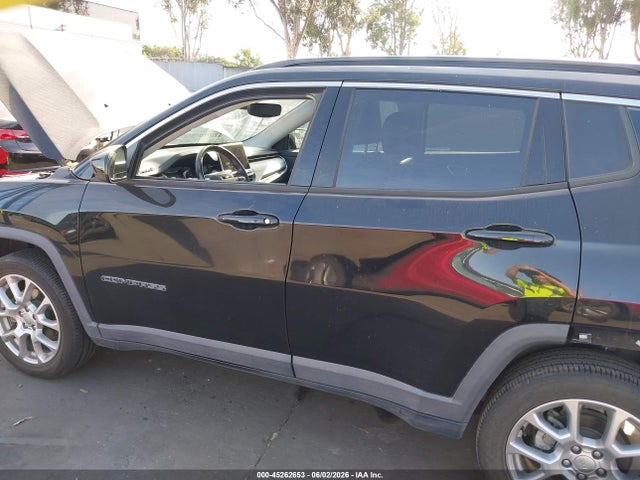 Jeep Compass Latitude Lux 4x4 2022 3C4NJDFB0NT177287 Image 15