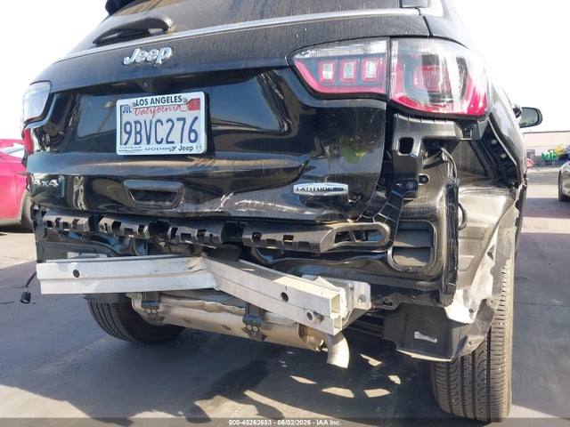 Jeep Compass Latitude Lux 4x4 2022 3C4NJDFB0NT177287 Image 18