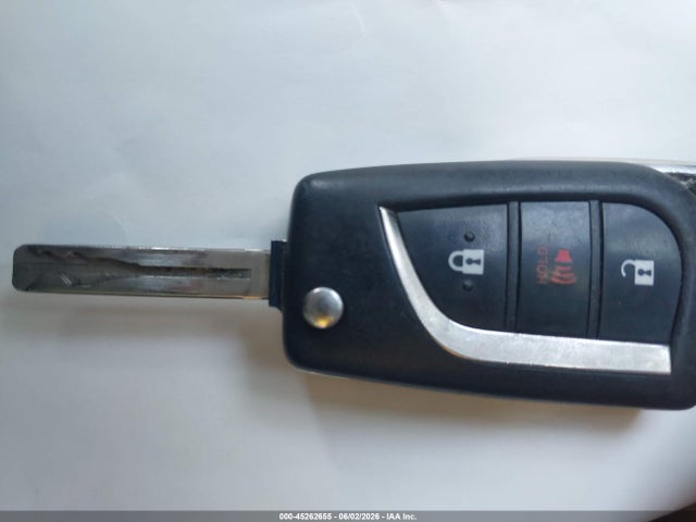 NMTKHMBXXJR026136 Toyota C-HR XLE