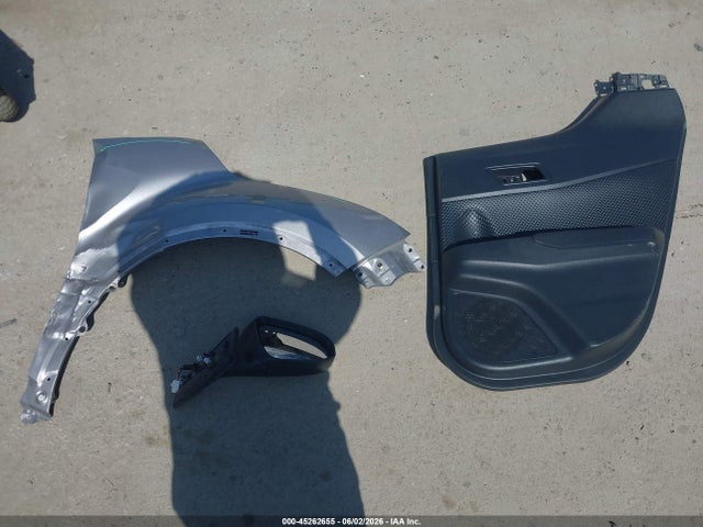 NMTKHMBXXJR026136 Toyota C-HR XLE