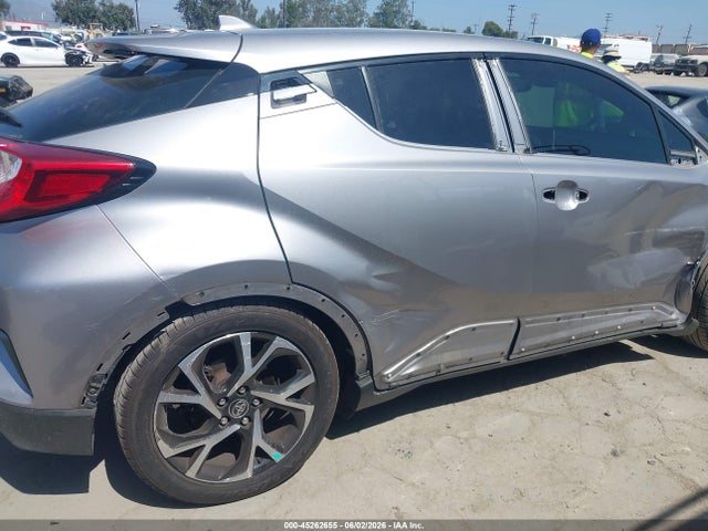 NMTKHMBXXJR026136 Toyota C-HR XLE
