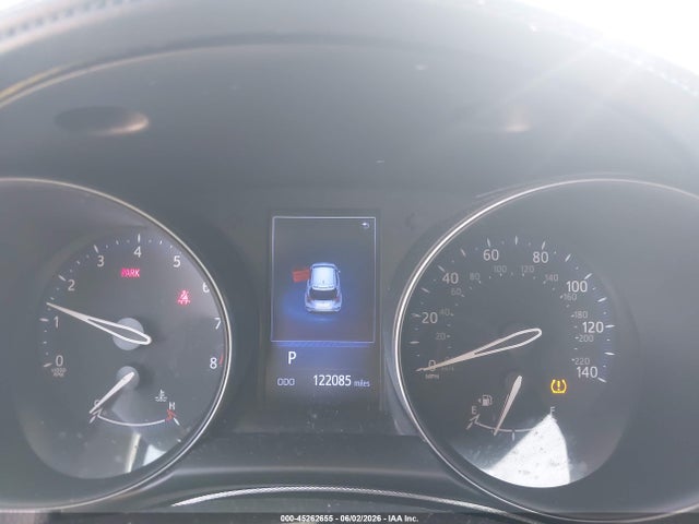 NMTKHMBXXJR026136 Toyota C-HR XLE