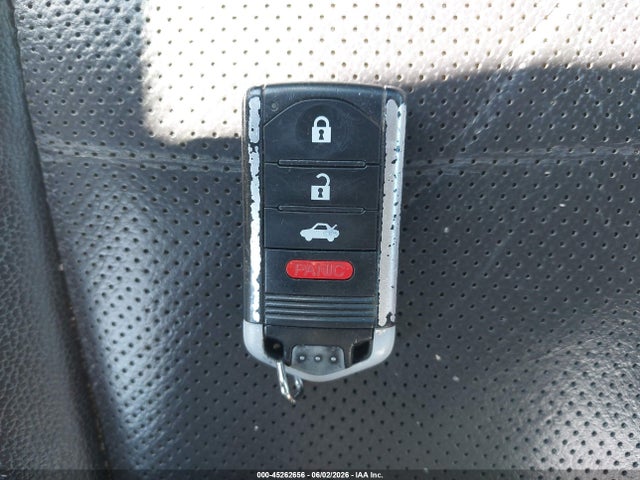 45262656 :رقم المزاد ، 19VDE2E52FE000092 vin ، 2015 Acura Ilx 2.4l مزاد بيع