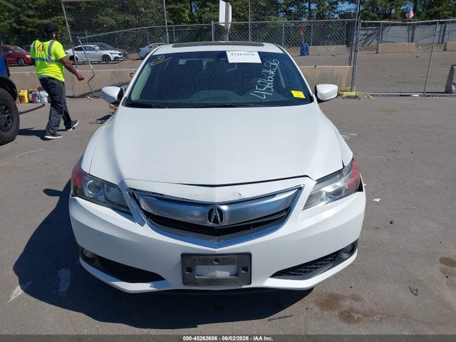 45262656 :رقم المزاد ، 19VDE2E52FE000092 vin ، 2015 Acura Ilx 2.4l مزاد بيع