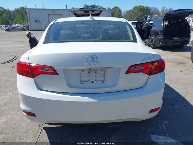 45262656 :رقم المزاد ، 19VDE2E52FE000092 vin ، 2015 Acura Ilx 2.4l مزاد بيع