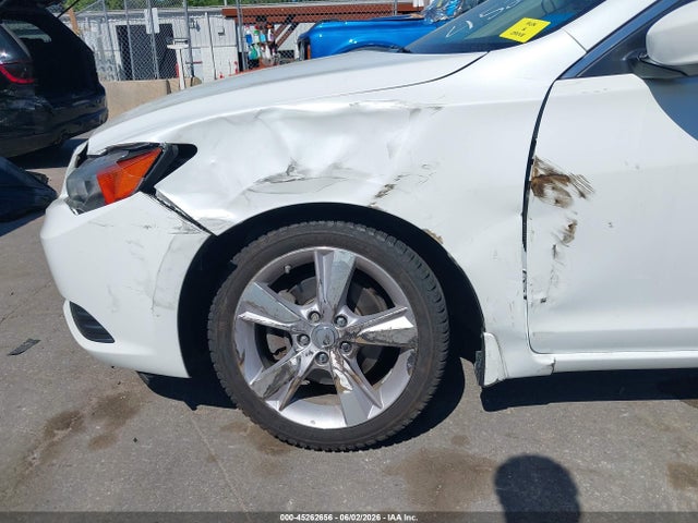 45262656 :رقم المزاد ، 19VDE2E52FE000092 vin ، 2015 Acura Ilx 2.4l مزاد بيع