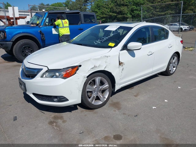 45262656 :رقم المزاد ، 19VDE2E52FE000092 vin ، 2015 Acura Ilx 2.4l مزاد بيع