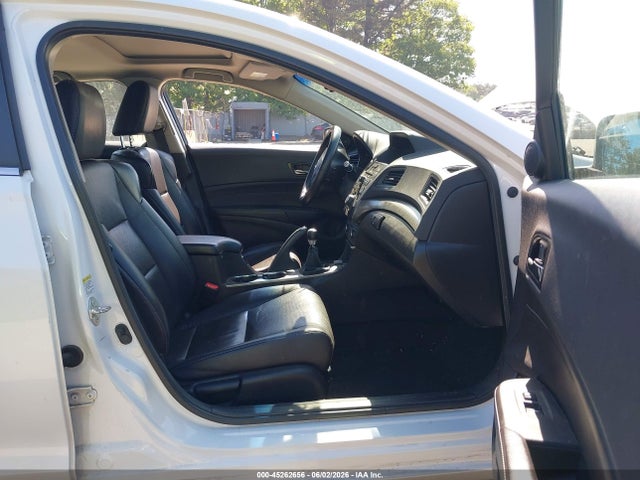 45262656 :رقم المزاد ، 19VDE2E52FE000092 vin ، 2015 Acura Ilx 2.4l مزاد بيع