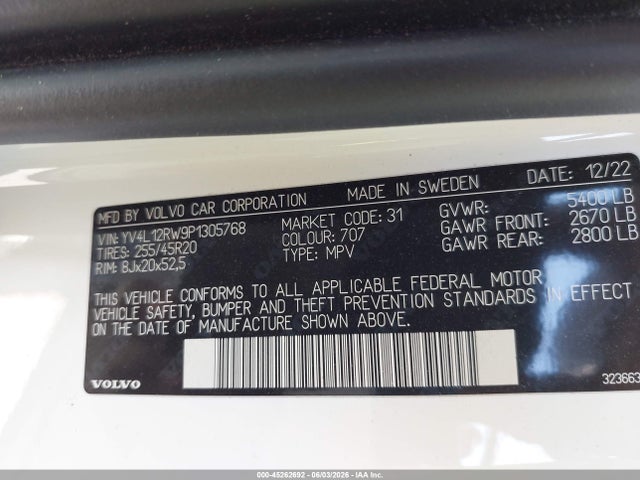 45262692 :رقم المزاد ، YV4L12RW9P1305768 vin ، 2023 Volvo Xc60 B5 Plus Dark Theme مزاد بيع