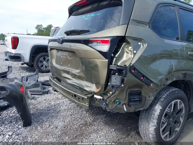 JF2SLDDC0SH587379 Subaru Forester Premium