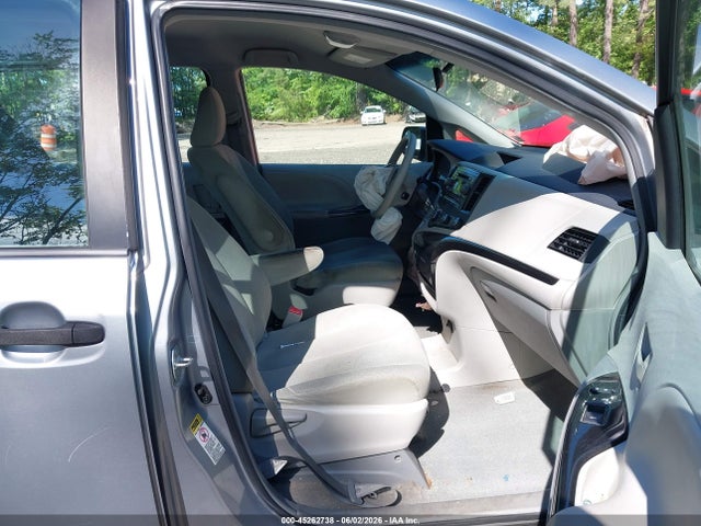Aukcja sprzedaży 2014 Toyota Sienna L V6 7 Passenger, vin: 5TDZK3DC6ES499429, numer aukcji: 45262738