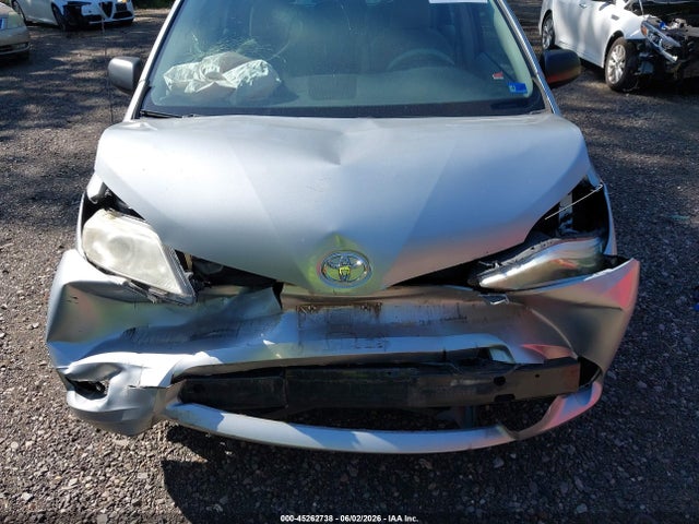 Aukcja sprzedaży 2014 Toyota Sienna L V6 7 Passenger, vin: 5TDZK3DC6ES499429, numer aukcji: 45262738
